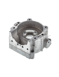 CARTER LADO ARRANQUE D43BA