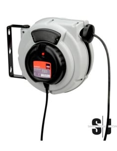 Enrolladores de cable de dos fases y 230 V sin lámpara y con enchufes Schuko