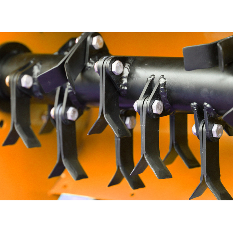 DESBROZADORA MARTILLOS ANOVA 8HP - 590mm